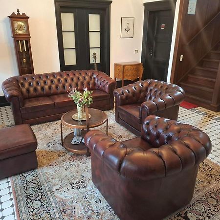 Die Villa, Zimmer 26, Dz Leverkusen Eksteriør billede